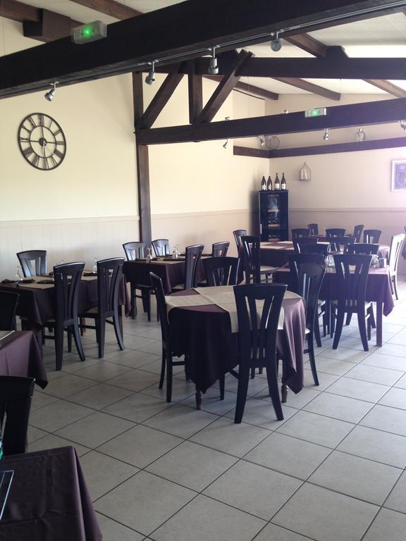 Le Relais Des Bergers Otel Saint-Martin-en-Haut Dış mekan fotoğraf